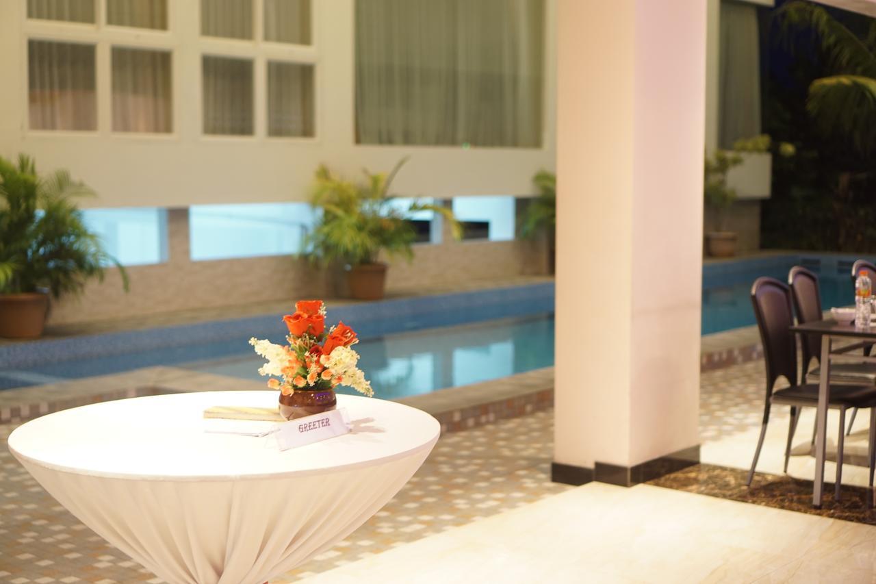 Grand Vilia Hotel Langgur Εξωτερικό φωτογραφία